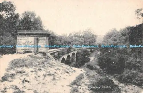 R279116 Sieben Bögen Leeds Postkarte