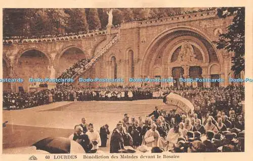 R281029 CAP 60 Lourdes Benediction des Malades devant le Rosaire Photomecaniques