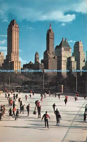 R284147 New York City Schlittschuhlaufen im Central Park Manhattan Postkarte Publ Plastichr