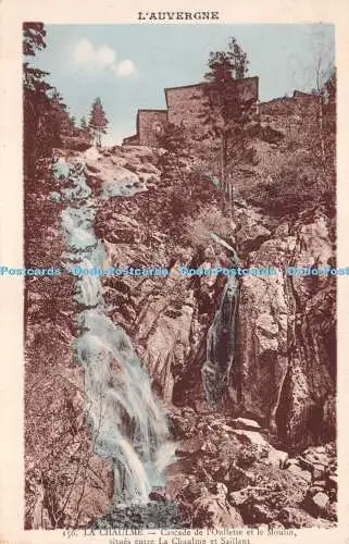R288941 LAuvergne 156 La Chaulme Cascade de lOullette et le Moulin situes entre