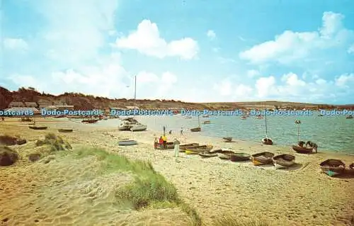 R290974 The Harbour Bembridge I O W PT22689