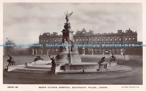 R292548 London Buckingham Palace Queen Victoria Memorial Rotary Photographic Ser