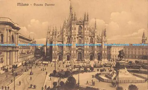 R296087 Milano Piazza Duomo