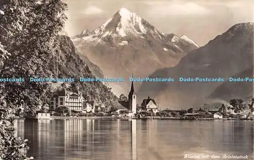 R297037 Fluelen mit dem Bristenstock Goetz 2948