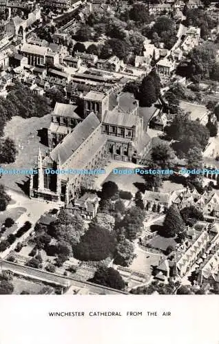 R300435 Winchester Cathedral from the Air Echtfoto Reproduktion