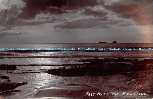 R306467 Fast Falls the Eventide Postkarte