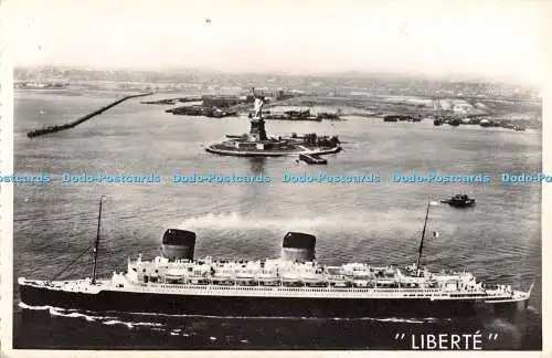 R305342 Liberte Compagnie Generale Transatlantique Le Paquebot Liberte et la Sta