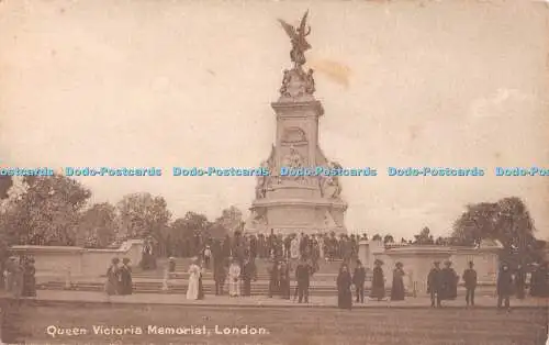 R310636 London Queen Victoria Memorial M und L National Series