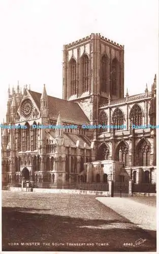 R310833 York Minster The South Transept and Tower Walter Scott Echtfoto