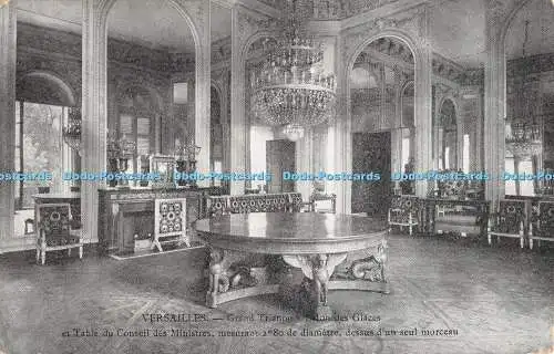 R314306 Versailles Grand Trianon Salon des Glaces et Table du Conseil des Minist