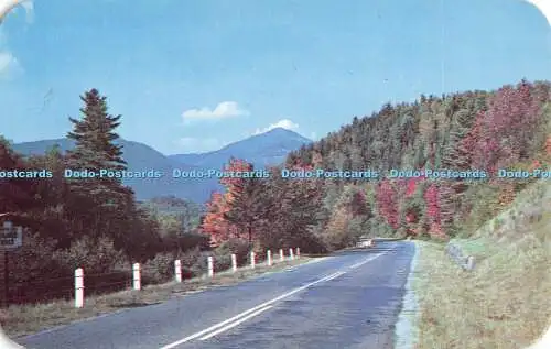 R314738 Route 86 nähert sich Wilmington in der Adirondack Mts N Y Whiteface Mt i