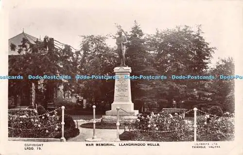 R316676 Llandrindod Wells War Memorial Lilywhite RP 1934