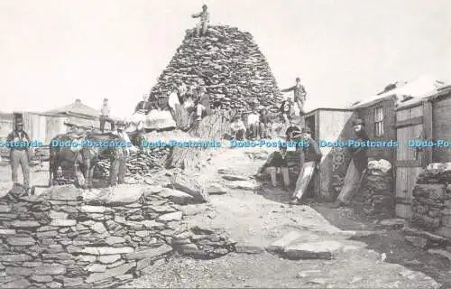 R317438 12 viktorianische Touristen auf dem Gipfel des Snowdon Gwynedd Archives Service