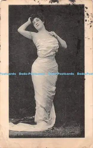 R323447 Frau 1909 alte Fotopostkarte