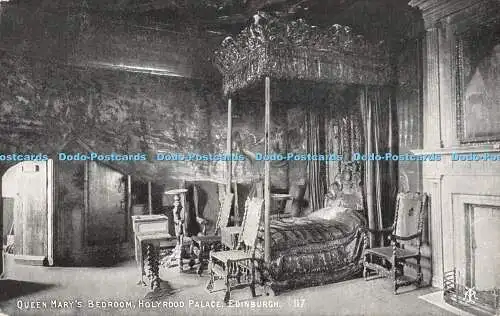 R328365 Queen Marys Schlafzimmer Holyrood Palace Edinburgh 117 Francis Caird Inglist