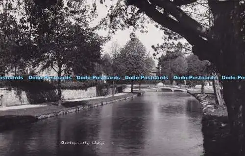 R325588 Bourton auf dem Wasser Postkarte 1957