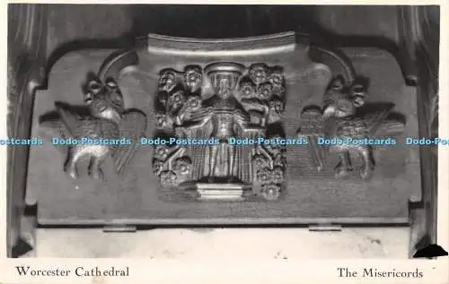 R327312 Worcester Cathedral The Misericords Postkarte