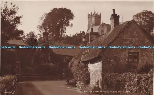 R325691 I o W Godshill An Old Time Village Judges 1117 1915