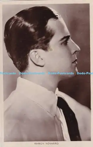 R325706 Ramon Novarro Picturegoer Series No 58 a RP