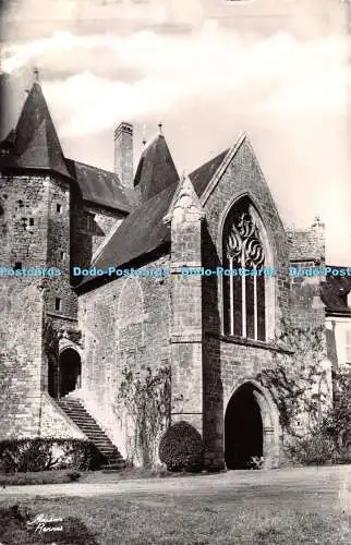 R328647 Les Iffs I et V 6 Le Chateau de Montmuran Foto A Donias Rennes OOO RP