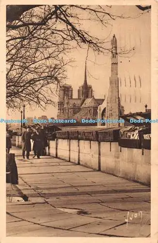 R328867 Paris En Flanant 32 Le Quai la Tournelle d Art Yvon 1937