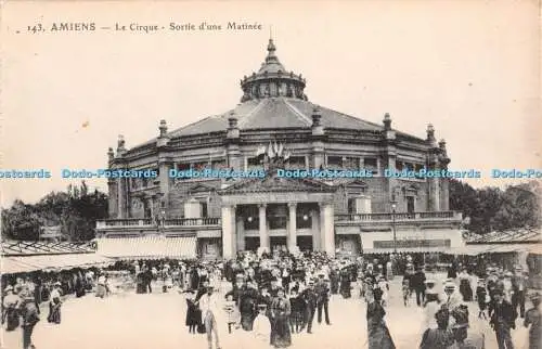 R329491 Amiens Le Cirque Sortie d une Matinee L Caron Photo a Amiens