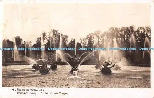 R333412 76 Palais de Versailles Grandes eaux Le bassin du Dragon Chateau de Vers