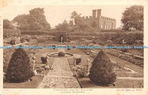 R333435 D 5 Hampton Court Palace Tudor Garden H M Office of Works John Swain 193