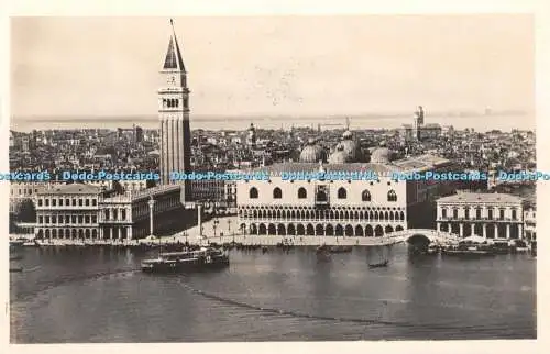 R334270 Venezia Panorama dal Mare Campanile S Marco