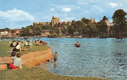 R339679 River Thames and Windsor Castle Natural Colour Series The Photographic G
