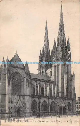 R340224 Quimper La Cathedrale cote Nord LL 7