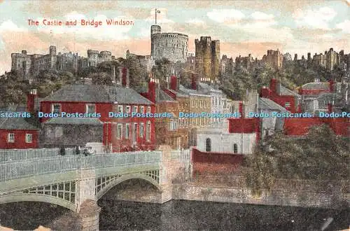 R344637 Das Schloss und die Brücke Windsor Postkarte