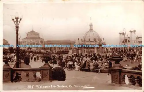 R344870 Gt Yarmouth Wellington Pier Gardens H Coates Nene Serie RP 1937