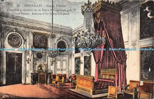 R346853 Versailles Grand Trianon Schlafzimmer der Königin von England A Papeghin