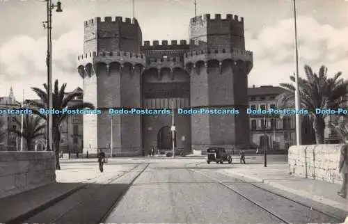 R347108 Valencia Turm von Serranos J D P Postkarte