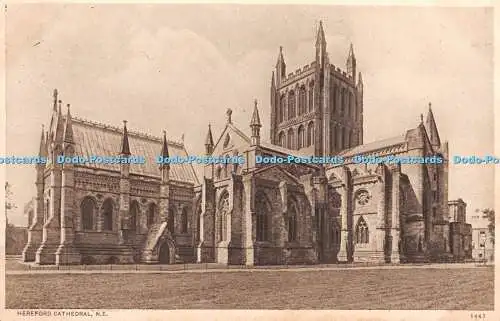 R347995 Hereford Cathedral N E Postkarte