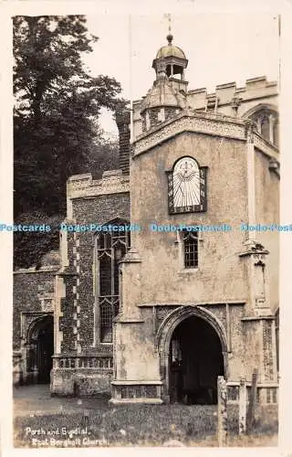 R348536 East Bergholt Kirche Veranda und Sonnenuhr H A Randall