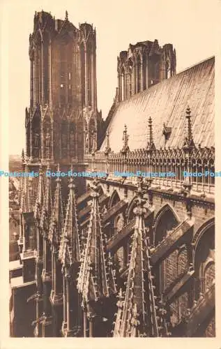 R352733 Reims Arcs Boutants de la Cathedrale Reims Kathedrale