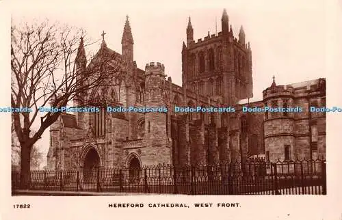 R358044 Hereford Cathedral West Front W H S Kingsway Echtfoto