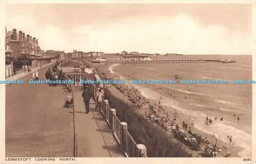 R354111 Lowestoft Looking North 8882 J Salmon 1948