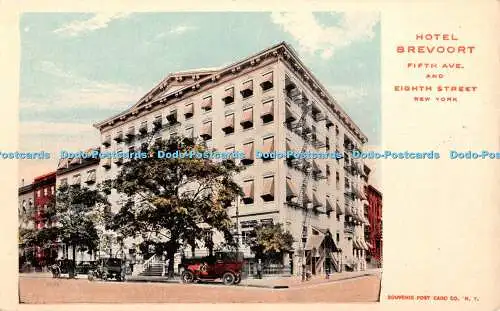 R358447 New York Fifth Ave und Eighth Street Hotel Brevoort Souvenir Postkarte C