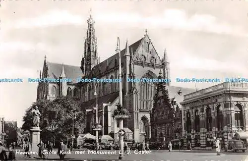 R358616 Haarlem Grote Kerk met Monument L J Coster J P Exel Jr RP