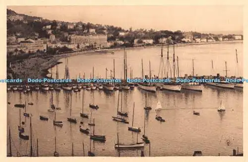 R358748 La Douce France Cote D Azur Cannes Alpes Maritimes Vue generale prise du