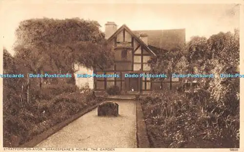 R357713 Stratford on Avon Shakespeares House The Garden 58830 Photochrom