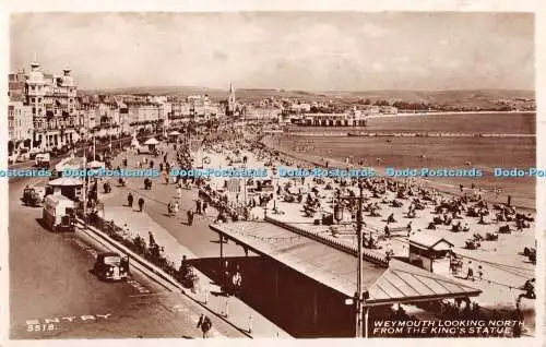 R358957 Weymouth Blick nach Norden von der Königsstatue D Constance RP