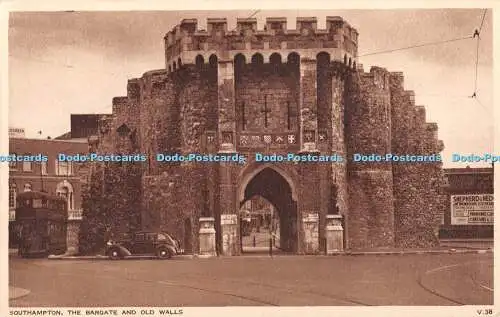 R364328 Southampton The Bargate And Old Walls V 38 Photochrom Co 1952