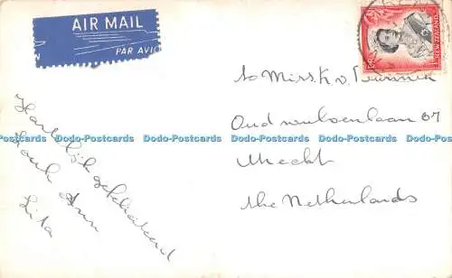 R366001 Invercargill Catholic Church and Gardens N Z 5957 Air Mail Par Avion