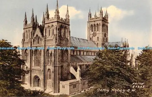 R363659 Selby Abbey S W 81323 F Frith and Co 1961