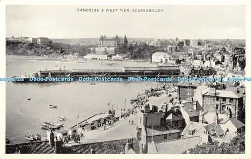 R365103 Scarborough Sandside and West Pier H O T The Queen Series