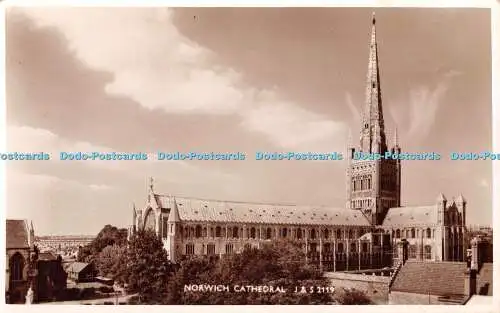 R363807 Norwich Cathedral J und S 2199